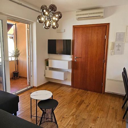 Apartment Rose Malinska Εξωτερικό φωτογραφία