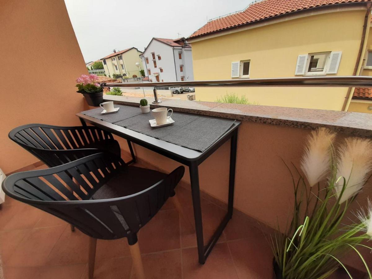 Apartment Rose Malinska Εξωτερικό φωτογραφία