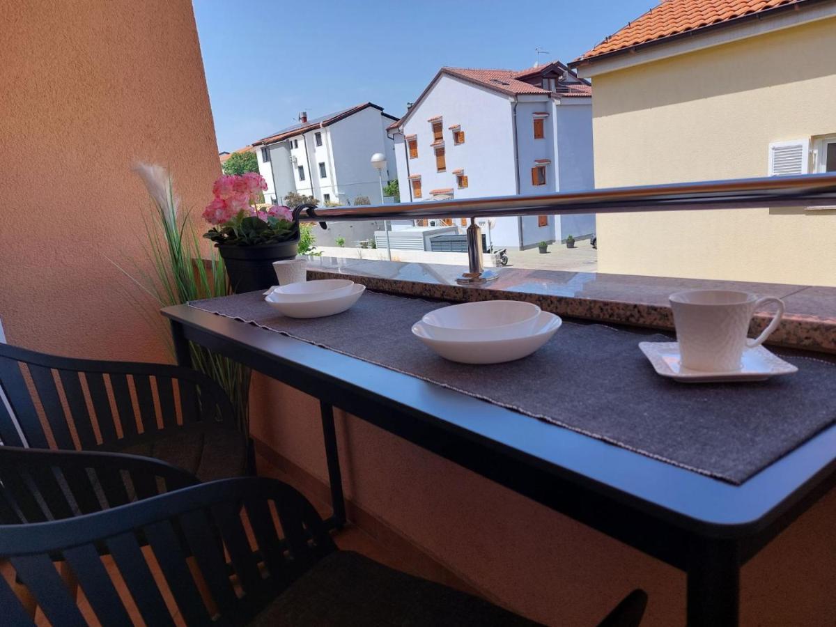 Apartment Rose Malinska Εξωτερικό φωτογραφία