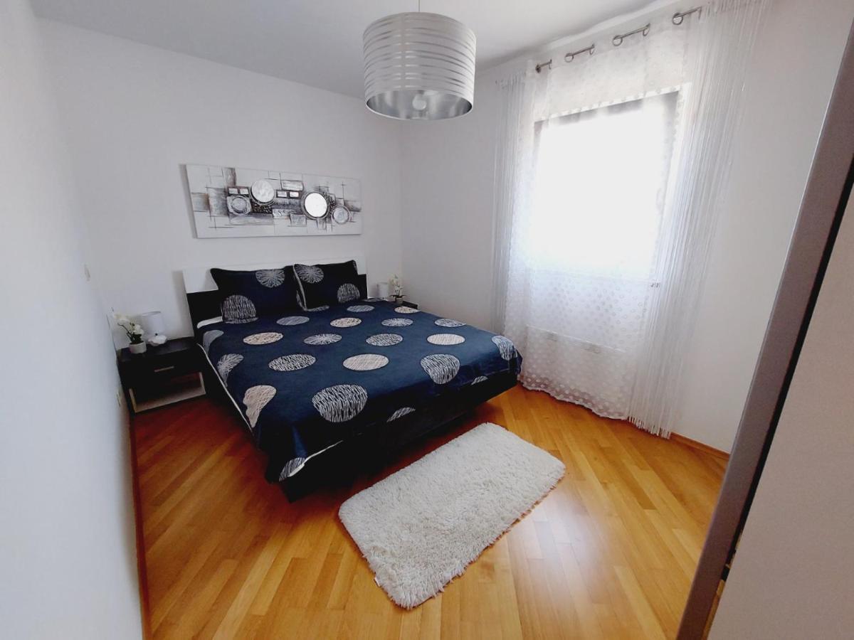 Apartment Rose Malinska Εξωτερικό φωτογραφία